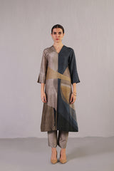 Botanica Grey & Beige Kurta Set