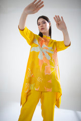 Yellow short kaftan tail set