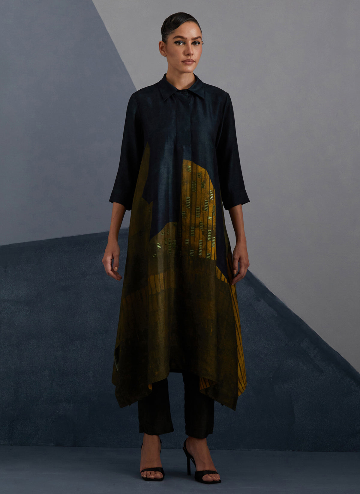 Omen Midnight & Gold Kurta Set