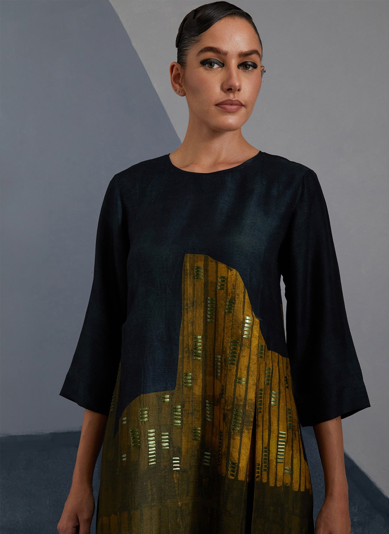 Omen Midnight & Gold Kurta Set