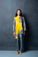 Balance Dimensional Grey & Yellow