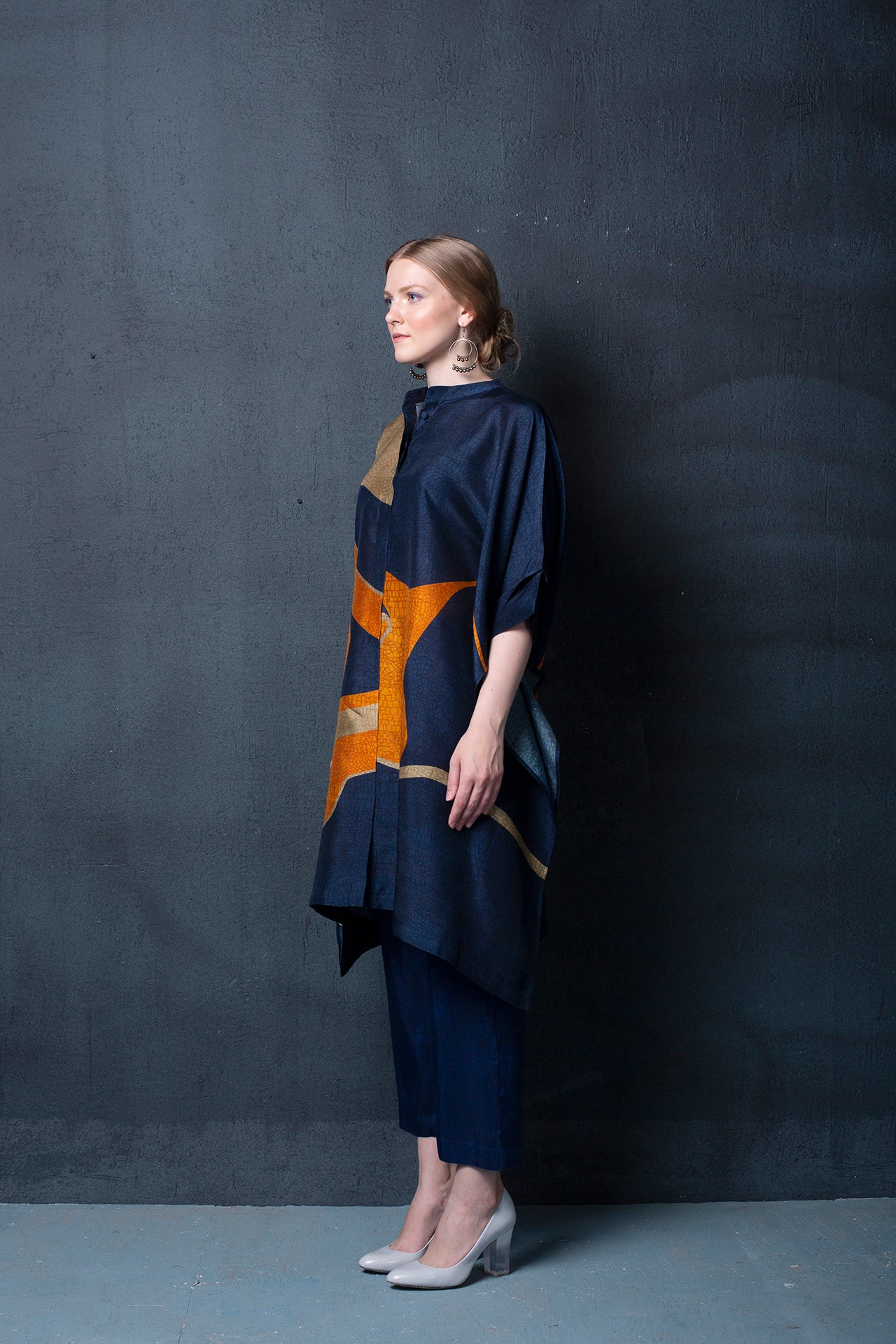 Balance Mosaic Navy & Orange